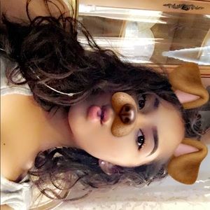 Meet your Posher, Alyssa